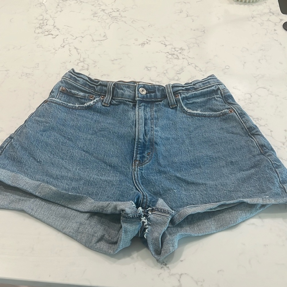 CURVE LOVE Abercrombie 90s relaxed cutoff shorts HR